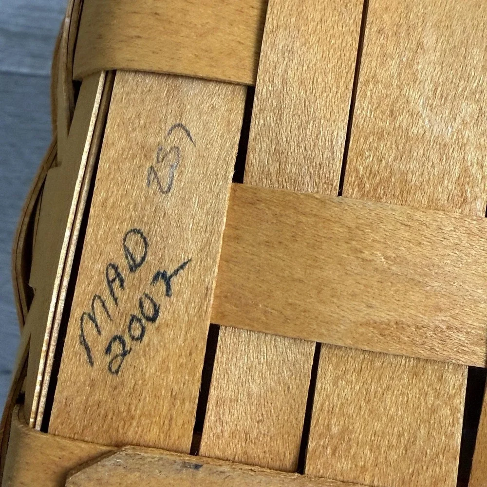 Longaberger 1997 Tissue Basket, Liner, & Lid